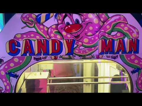 At kristofs doing elaut candy man claw machine