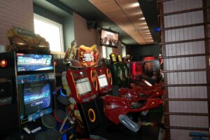 chat and games castellana grotte 23