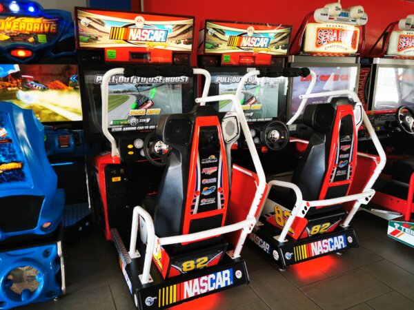 Nascar Team Racing - immagine 3